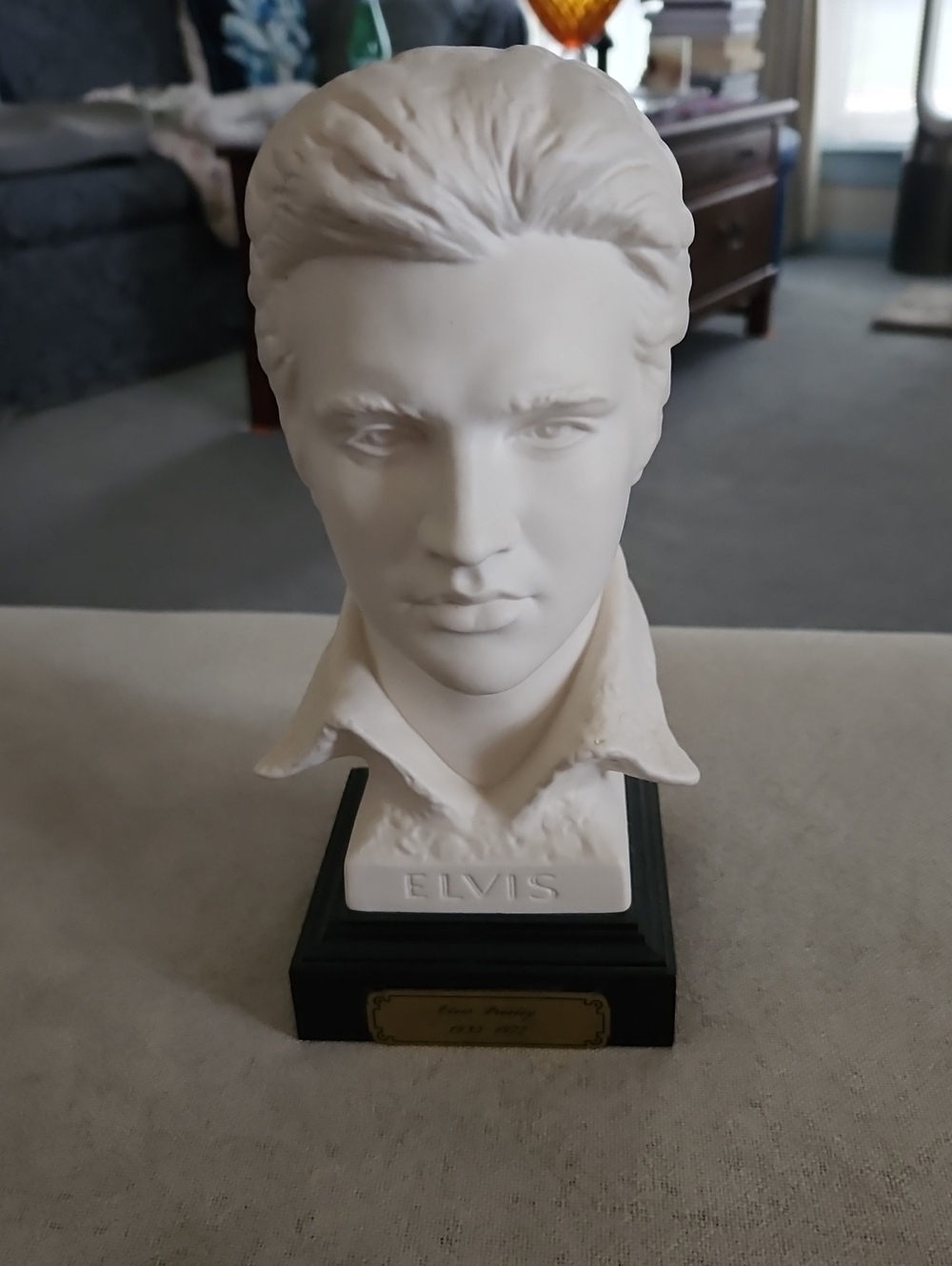 House of Globel Elvis Presley Memorative Collector Bust on Base w/ Plaque